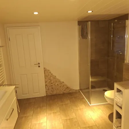 Monteurwohnung شقة *